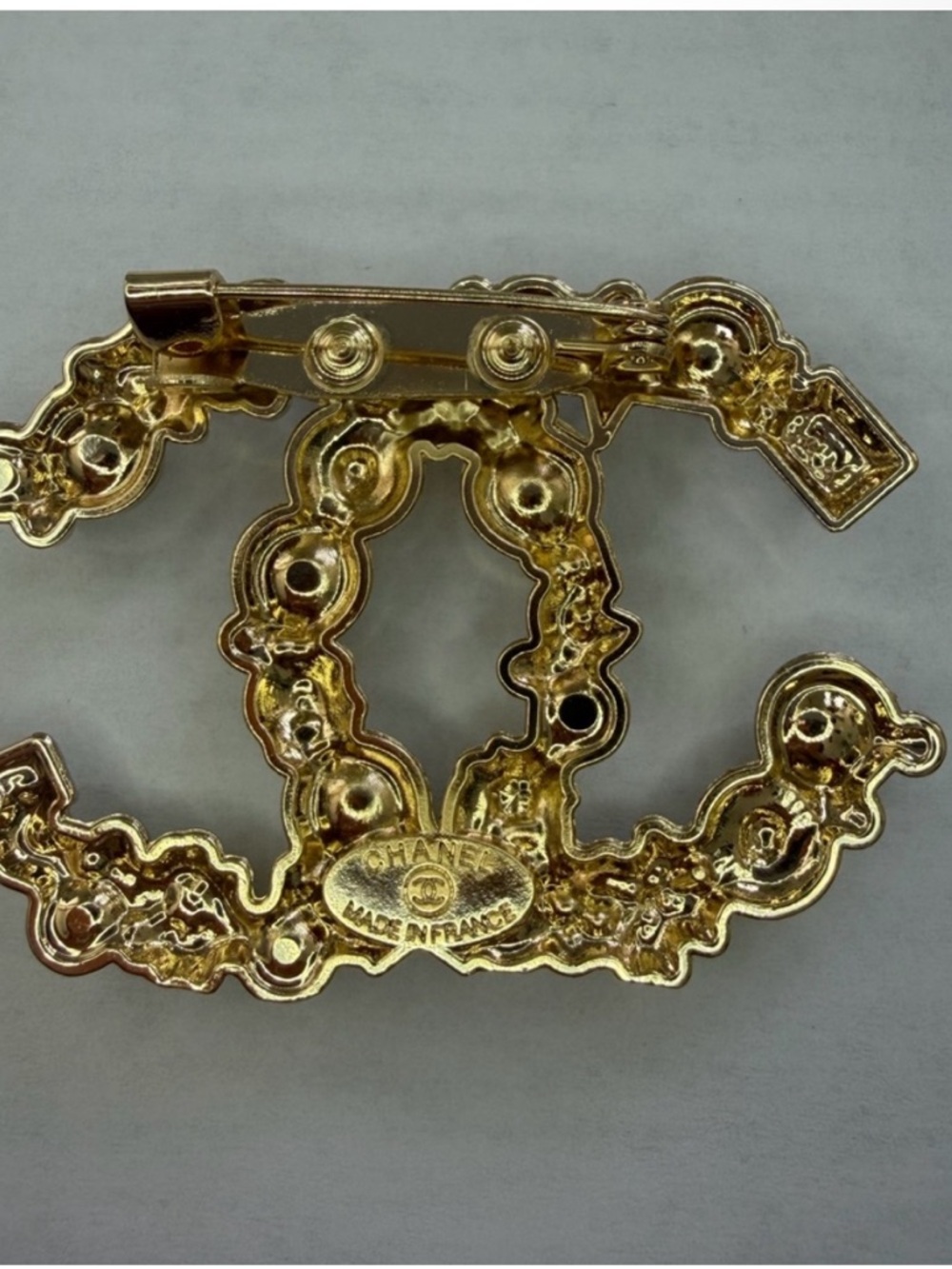 Chanel Gold Classic Pearl Crystal Cc Logo Pin Brooch - Picture 3 of 6